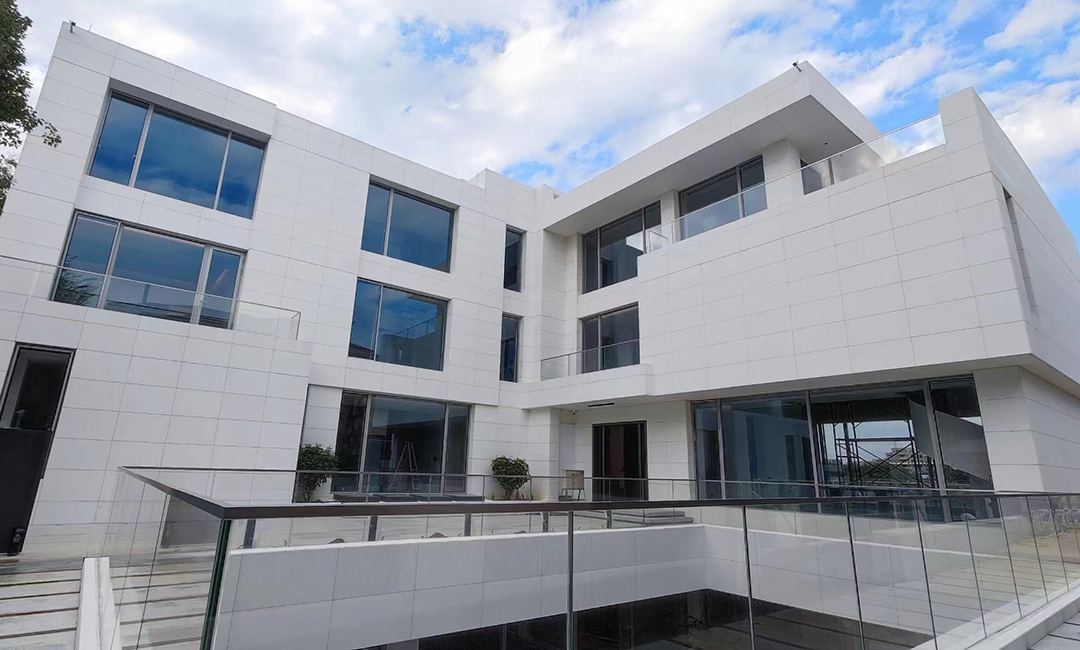 df76feb4c3c18df5cc0b9dbdf2d0c0a2